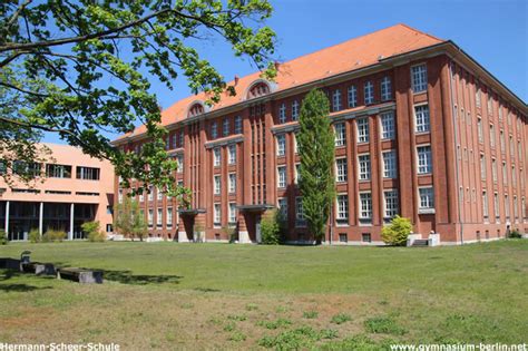 Hermann-Scheer-Schule/OSZ Wirtschaft